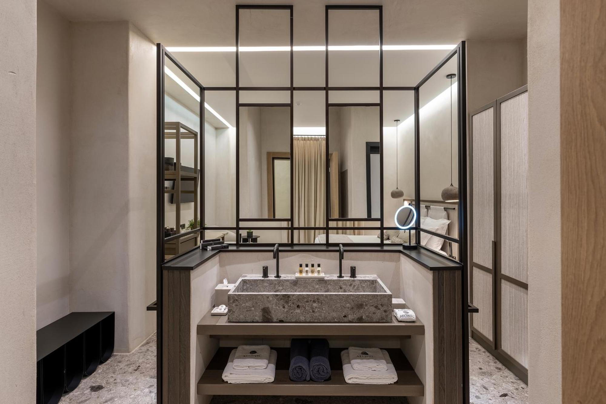 Aeonic Suites And Spa Mykonos Town Εξωτερικό φωτογραφία